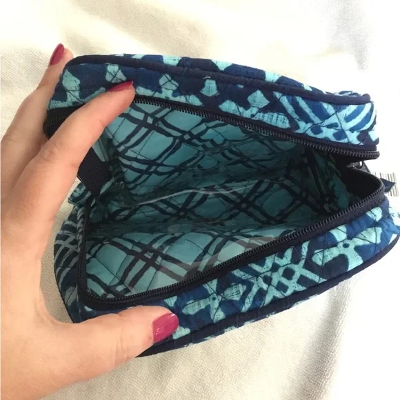 Medium Zip Vera Bradley cosmetic bag - Picture 3 of 4